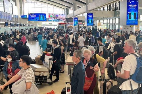 Kỳ vọng 'bùng nổ' ngành du lịch-hàng không năm 2023