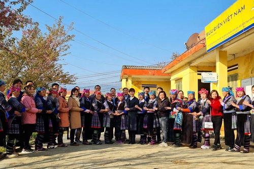 Thúc đẩy kỹ năng lãnh đạo lồng ghép giới cho xã La Pán Tẩn