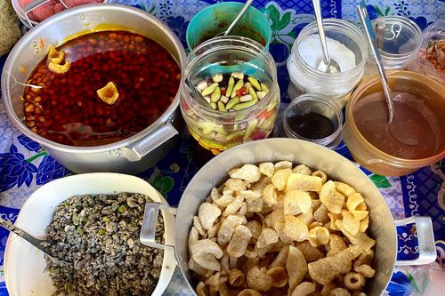 5 đặc sản thơm ngon, đậm hương vị cố đô nhất định phải thử khi đến Huế
