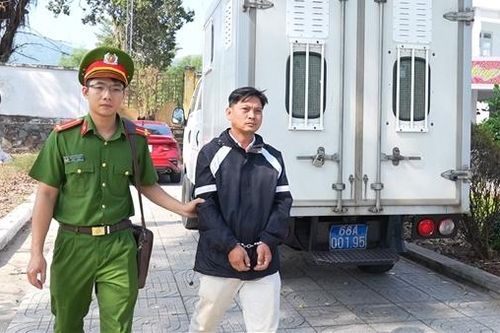 Khởi tố, bắt giam tài xế mô tô nồng độ cồn 'khủng' gây tai nạn chết người