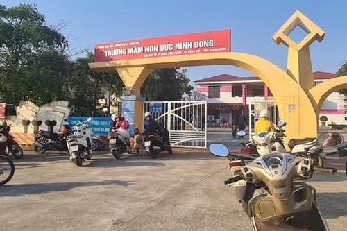 Kỷ luật nữ hiệu trưởng dùng bằng cấp không hợp pháp