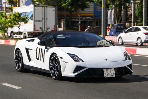 Lamborghini Gallardo hàng hiếm xuất hiện tại TP.HCM