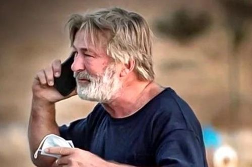 Alec Baldwin đối mặt án tù 5 năm