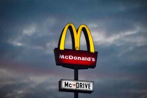 Hãng đồ ăn nhanh McDonald's công bố báo cáo lợi nhuận tăng vọt