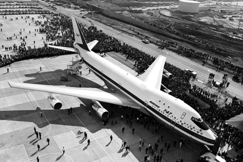 Boeing chia tay 'Nữ hoàng Bầu trời' 747 bằng lễ bàn giao đặc biệt
