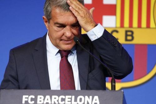 Barcelona gặp khó với quy định tài chính của La Liga