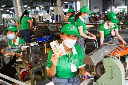 Gần 100% doanh nghiệp thuộc KCX và CN đã hoạt động trở lại