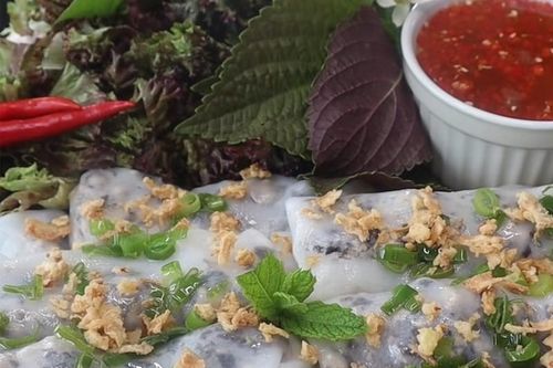 Bánh cuốn nằm trong danh sách 10 món ăn hấp dẫn nhất thế giới