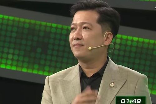 Câu đố tiếng Việt: 'Tôi là vũng nước khá sâu/Có thêm dấu sắc ai ai cũng cần, tôi là gì?'