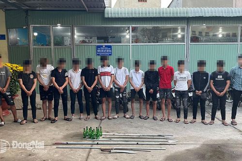 Kịp thời ngăn chặn 2 nhóm thanh niên hỗn chiến bằng hung khí 'nóng'