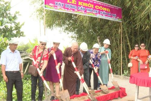 Khởi công xây dựng cầu Bà Trí