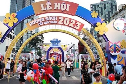 Hơn 1.200 tỷ đồng kinh phí chăm lo Tết Nguyên đán Quý Mão 2023