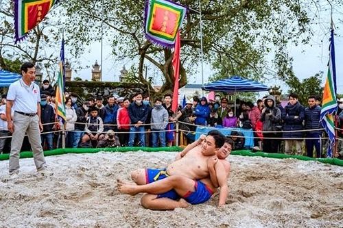 Gìn giữ văn hóa cố đô từ những lễ hội đầu Xuân