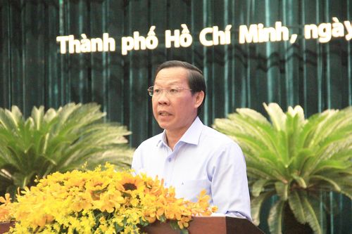 Giải ngân vốn đầu tư công thấp, Chủ tịch TP.HCM xin tự hạ bậc thi đua