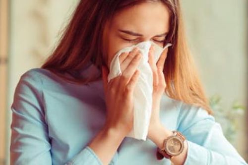 Làm gì để tránh mắc bệnh hô hấp khi đi lễ chùa, du xuân đầu năm?