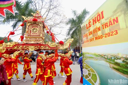 Độc đáo các nghi lễ tại Lễ hội khai ấn Đền Trần