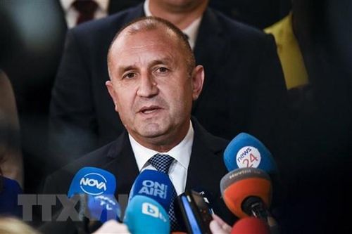 Tổng thống Bulgaria giải tán quốc hội và chỉ định chính phủ lâm thời