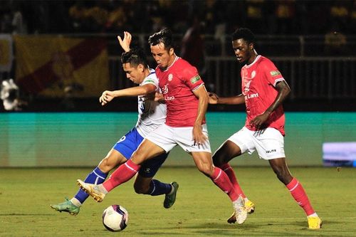 Nam Định - CLB TPHCM: 'Cửa khó' cho đội khách (17g, ngày 3-2)