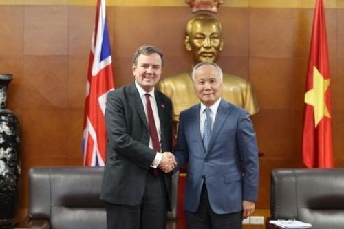 Quốc vụ khanh thương mại Anh thăm Việt Nam, nỗ lực thúc đẩy tiến trình gia nhập CPTPP