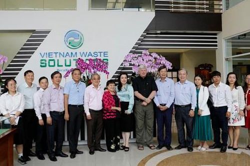 Hiệp hội Doanh nghiệp Thành phố tiếp xúc với lãnh đạo Công ty TNHH Xử lý chất thải Việt Nam