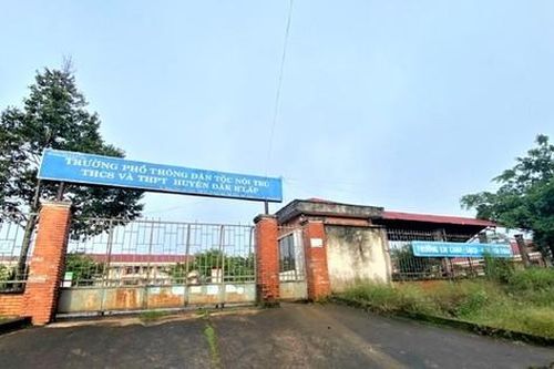 Một hiệu trưởng ở Đắk Nông từ chức sau khi bị tố cáo loạt sai phạm