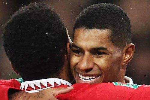 Man United vào chung kết cúp Liên đoàn