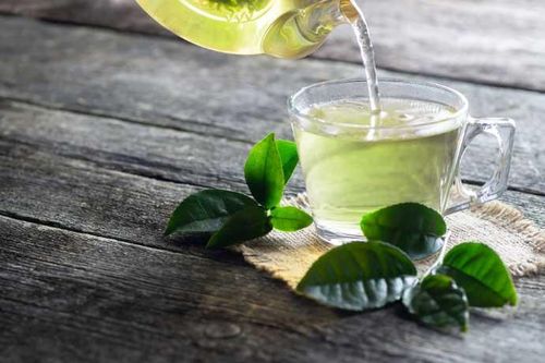 7 loại đồ uống giúp bạn thải độc, trị mụn tốt nhất cho làn da