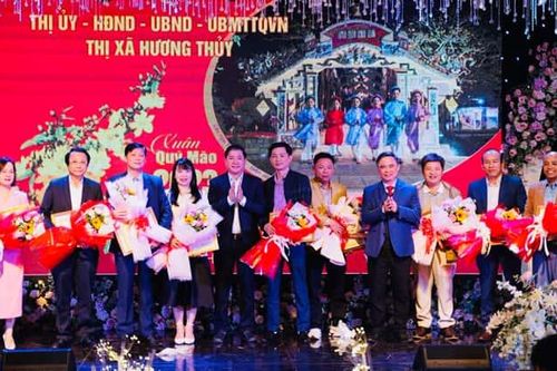 Thừa Thiên Huế: Thị xã Hương Thủy gặp mặt hơn 200 công ty, doanh nghiệp, hợp tác xã