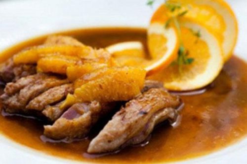 Mới lạ với món thịt vịt om cam đơn giản, thơm ngon lại cực kỳ 'tốn cơm'