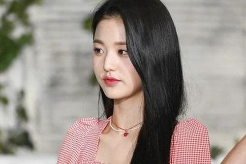 Jang Wonyoung nói gì khi bị tiền bối 'Running Man' hỏi về độ giàu có?