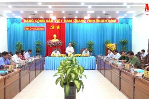 An Giang khẩn trương thực hiện giai đoạn 1 Dự án tuyến đường bộ cao tốc Châu Đốc – Cần Thơ – Sóc Trăng đoạn đi qua địa phận của tỉnh