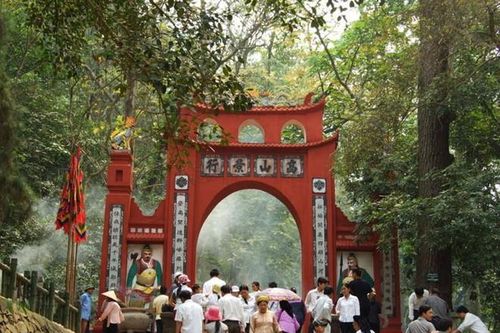 Đầu xuân thăm Đền Hùng – Chốn cội nguồn dân tộc