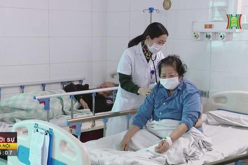 Gia tăng bệnh nhân hô hấp nhập viện sau Tết