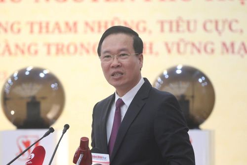 Cuốn sách của Tổng Bí thư nhất quán giữa nói và làm, đấu tranh không ngừng nghỉ