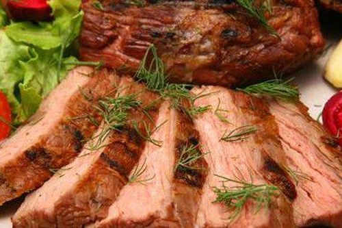 5 dấu hiệu cảnh báo bạn đang nạp quá nhiều thịt, cần thay đổi ngay nếu không muốn mắc bệnh hiểm nghèo