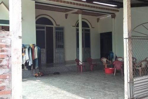 Mâu thuẫn, cha đâm con trai tử vong