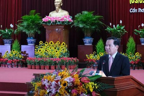 Cần Thơ: Họp mặt kỷ niệm 93 năm ngày thành lập Đảng
