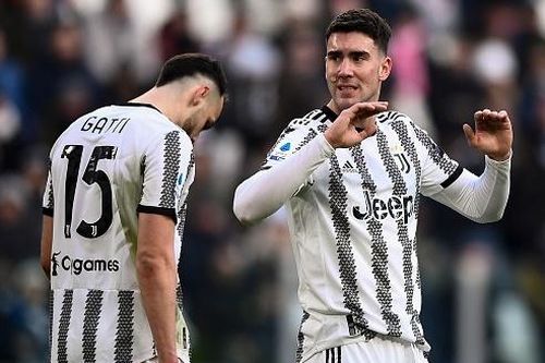 Juventus bị đề nghị trừ thêm 20 điểm