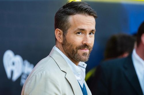 Hãng nội y làm xấu hình ảnh Ryan Reynolds