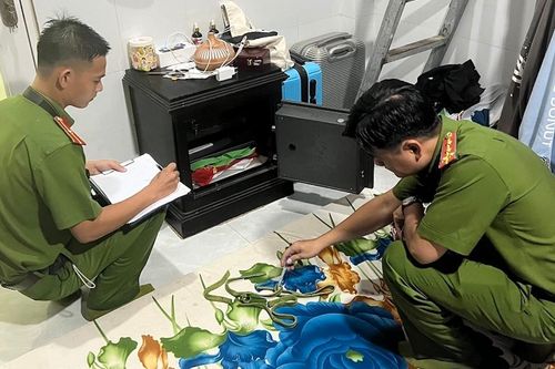 Người phụ nữ hoang báo bị cướp 250 triệu đồng