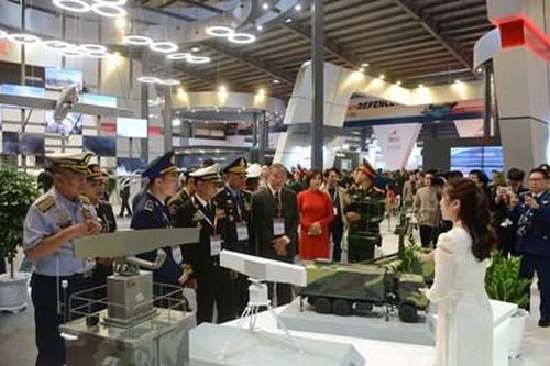Bài 5: Bước phát triển mới của công nghiệp quốc phòng (Tiếp theo và hết)