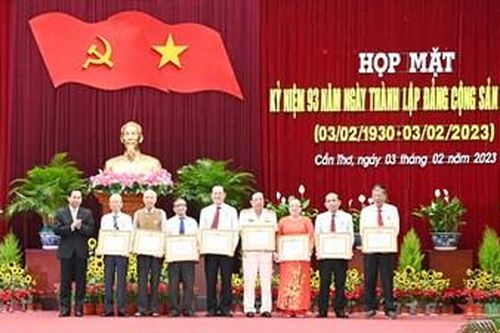 Cần Thơ kỷ niệm 93 năm Ngày thành lập Đảng cộng sản Việt Nam