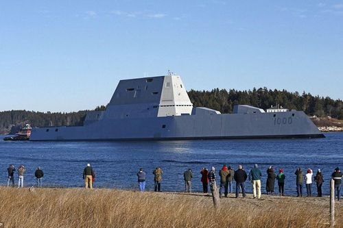 Mỹ lại gây bất ngờ với siêu chiến hạm Zumwalt