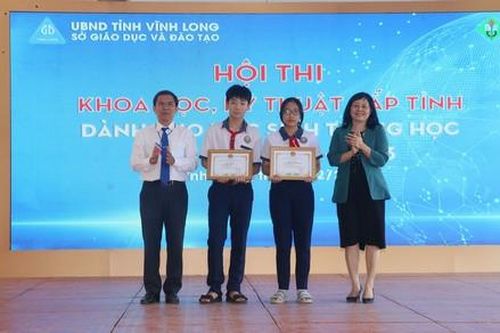 Hệ thống xử lý rác thông minh giành giải nhất thi KHKT tỉnh Vĩnh Long
