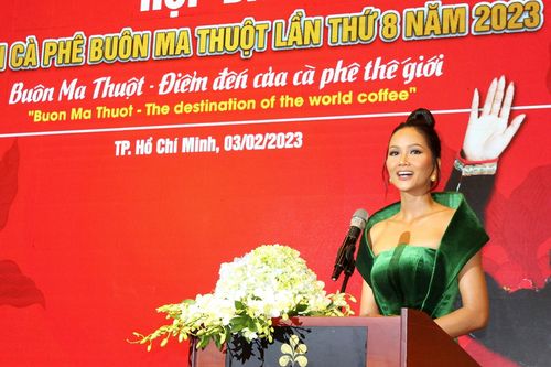 Hoa hậu H'Hen Niê tự hào là đại sứ truyền thông của Lễ hội cà phê Buôn Ma Thuột