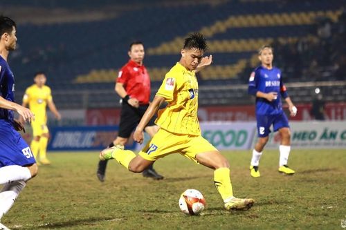 Sông Lam Nghệ An và SHB Đà Nẵng chia điểm trong trận đấu đầu tiên mùa giải V.League 2023