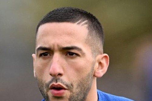 PSG gọi Chelsea là 'gánh xiếc hạng A' khi hỏng vụ Ziyech