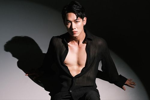 Song Luân 'gây sốt' với bộ ảnh khoe body 'vạn người mê'