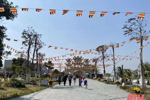 Đầu xuân về miền tâm linh