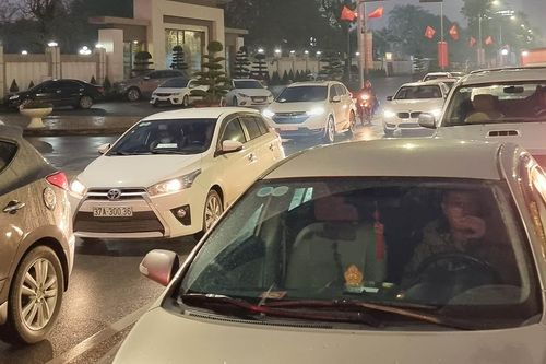 Nghệ An: 20 ngày đầu năm, gần 2.000 ô tô đăng ký mới